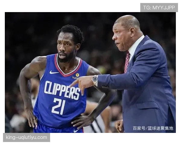篮球规则：深入解析非法身体接触的定义与判定标准
